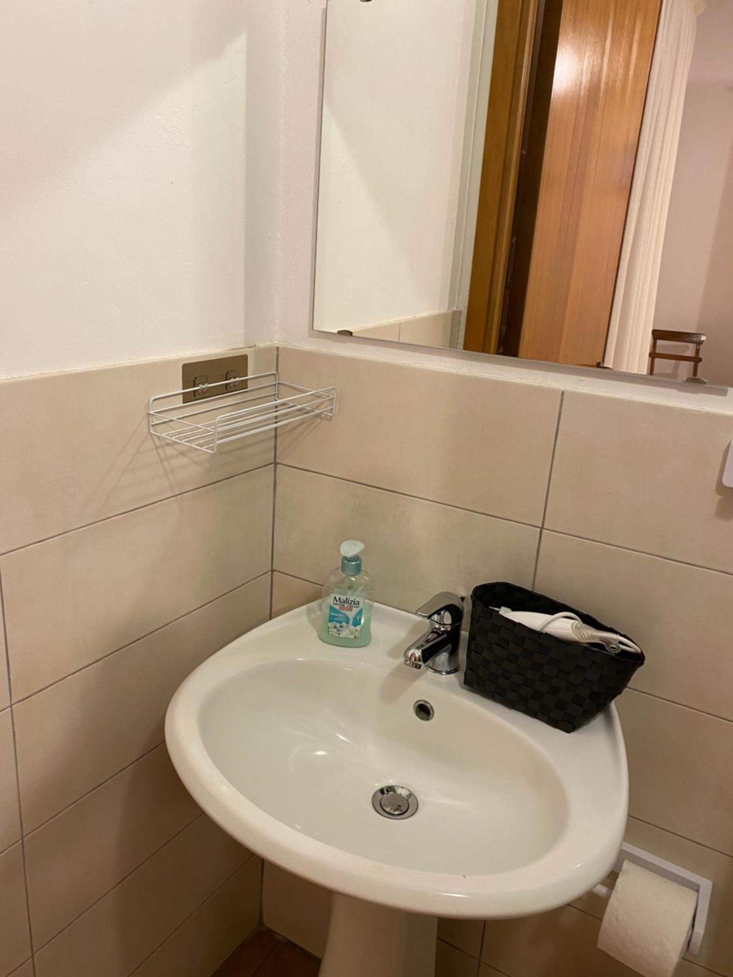 Pietro Holiday Home Castellammare del Golfo Luaran gambar